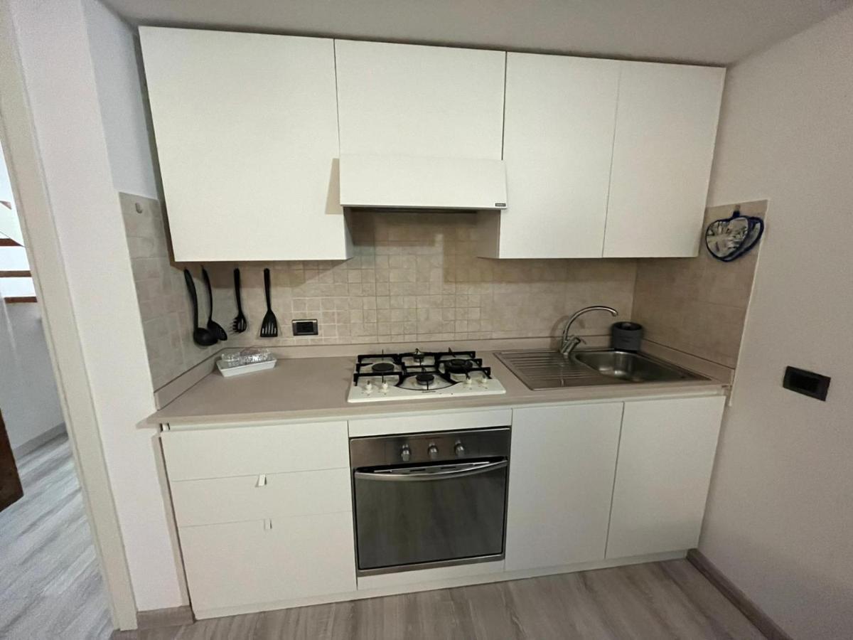 Mantellini 2B Appartement Domodossola Buitenkant foto